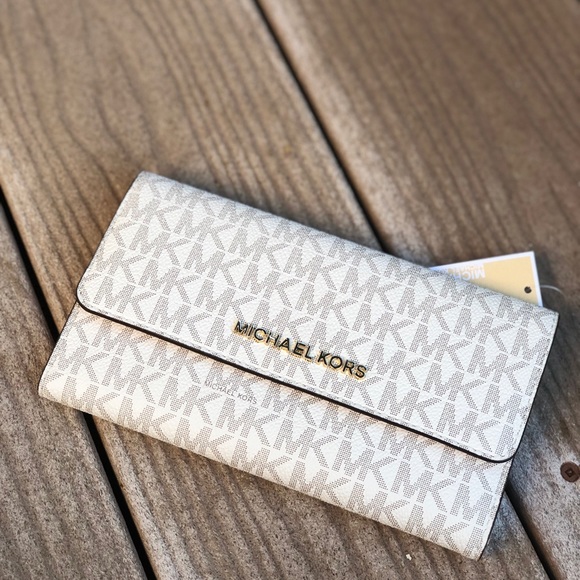 MICHAEL KORS JET SET TRAVEL LARGE TRIFOLD WALLET - Picture 7 of 8